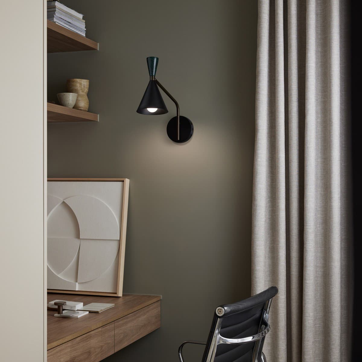 Campari 1 Light Wall Bracket in Black with Green Marble and Bronze Details