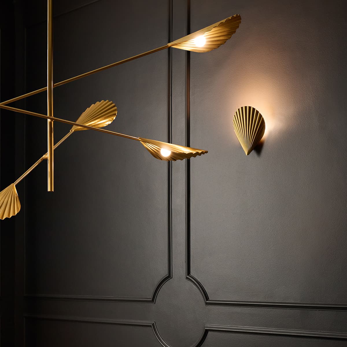 Caspian 1 Light LED Wall Bracket in Aged Brass