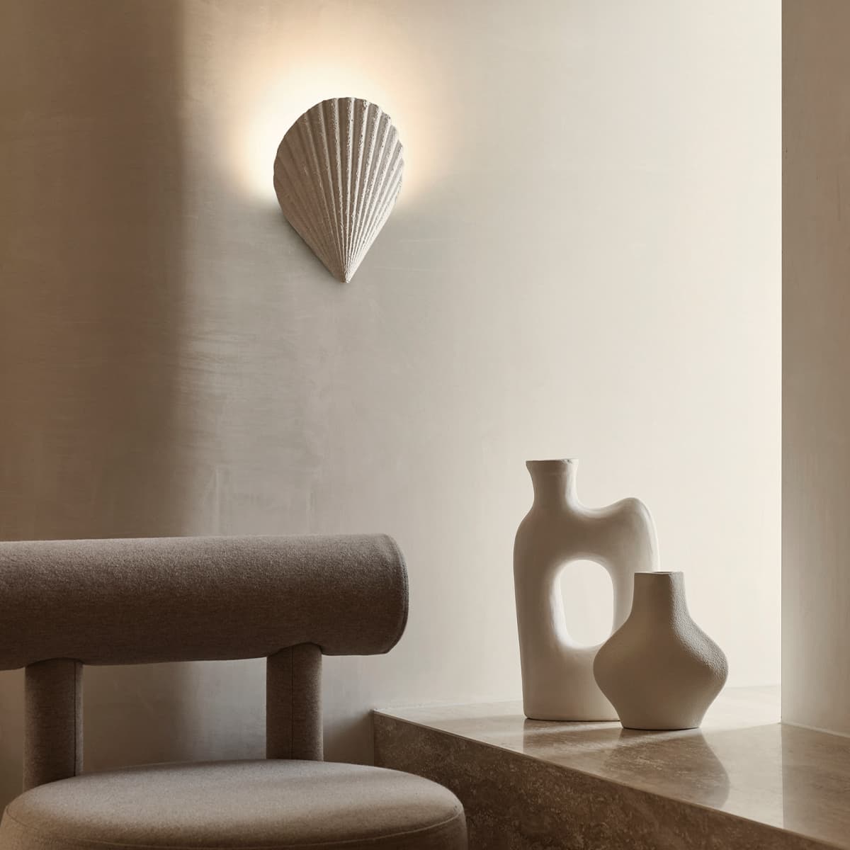 Caspian 1 Light LED Wall Bracket in Textured White